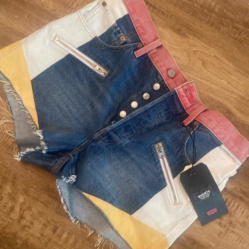 Multicolored shorts